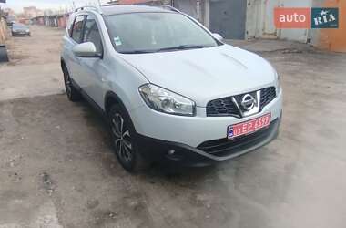 Позашляховик / Кросовер Nissan Qashqai+2 2011 в Нових Санжарах