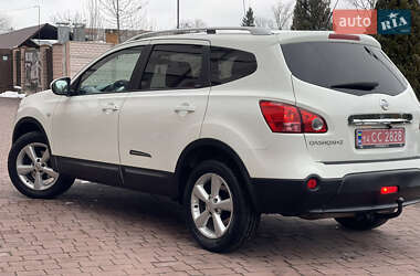 Позашляховик / Кросовер Nissan Qashqai+2 2009 в Стрию