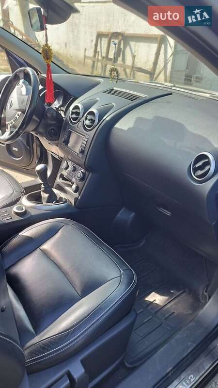 Позашляховик / Кросовер Nissan Qashqai+2 2012 в Гайвороні