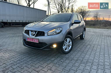 Позашляховик / Кросовер Nissan Qashqai+2 2011 в Снятині