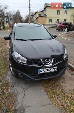 Позашляховик / Кросовер Nissan Qashqai+2 2011 в Боярці