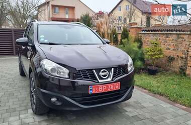 Позашляховик / Кросовер Nissan Qashqai+2 2012 в Луцьку