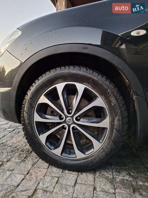 Внедорожник / Кроссовер Nissan Qashqai+2 2011 в Подольске