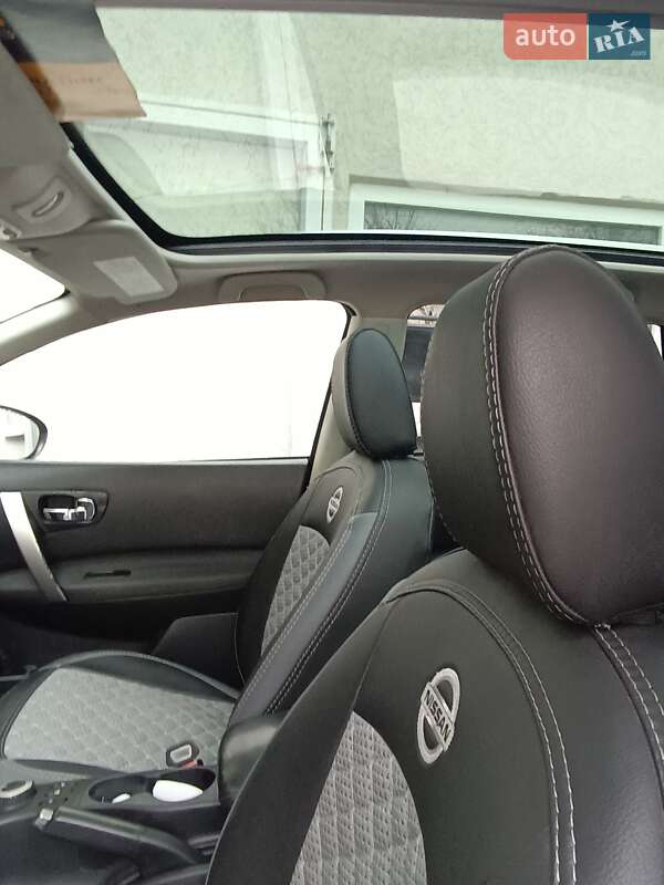 Внедорожник / Кроссовер Nissan Qashqai+2 2011 в Подольске
