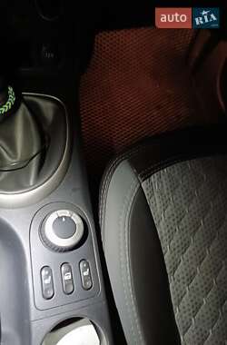 Позашляховик / Кросовер Nissan Qashqai+2 2011 в 