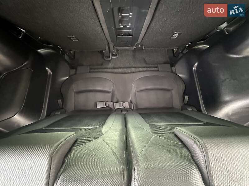 Позашляховик / Кросовер Nissan Qashqai+2 2013 в Івано-Франківську