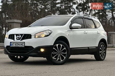 Позашляховик / Кросовер Nissan Qashqai+2 2011 в Умані