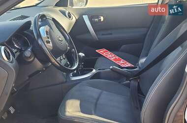 Внедорожник / Кроссовер Nissan Qashqai+2 2011 в Луцке