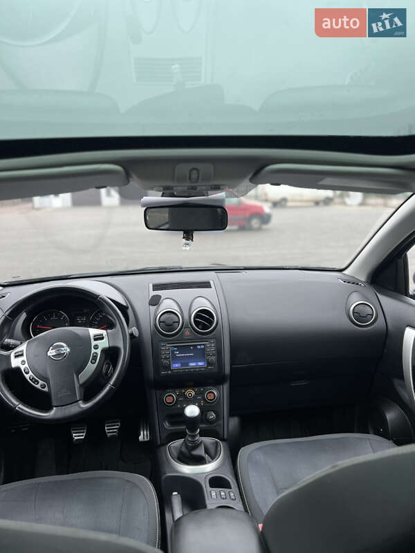 Внедорожник / Кроссовер Nissan Qashqai+2 2010 в Житомире