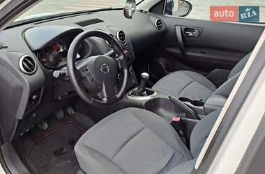 Внедорожник / Кроссовер Nissan Qashqai+2 2009 в Калуше