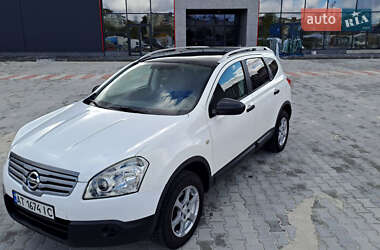 Внедорожник / Кроссовер Nissan Qashqai+2 2009 в Калуше