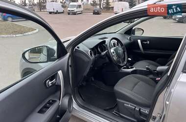 Внедорожник / Кроссовер Nissan Qashqai+2 2009 в Ровно