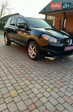 Позашляховик / Кросовер Nissan Qashqai+2 2011 в Ковелі