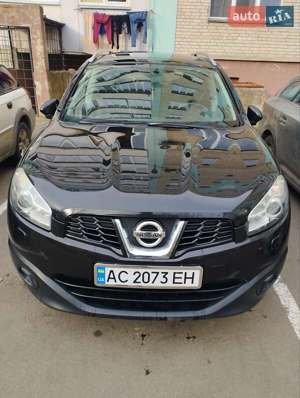 Позашляховик / Кросовер Nissan Qashqai+2 2010 в Луцьку