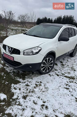 Позашляховик / Кросовер Nissan Qashqai+2 2012 в Калуші