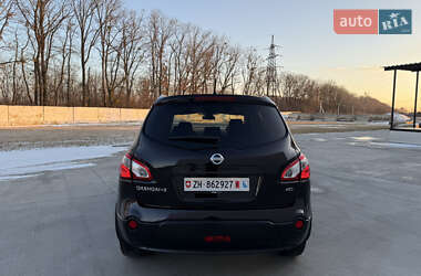 Позашляховик / Кросовер Nissan Qashqai+2 2012 в Луцьку