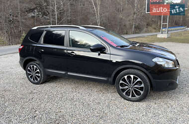 Внедорожник / Кроссовер Nissan Qashqai+2 2013 в Косове