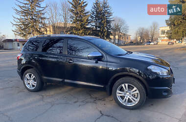 Позашляховик / Кросовер Nissan Qashqai+2 2011 в Новоархангельську