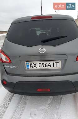 Внедорожник / Кроссовер Nissan Qashqai+2 2011 в Змиеве