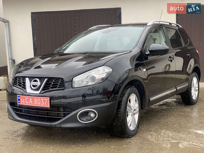 Nissan Qashqai+2 2012
