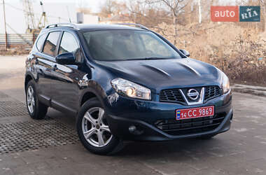 Внедорожник / Кроссовер Nissan Qashqai+2 2011 в Самборе