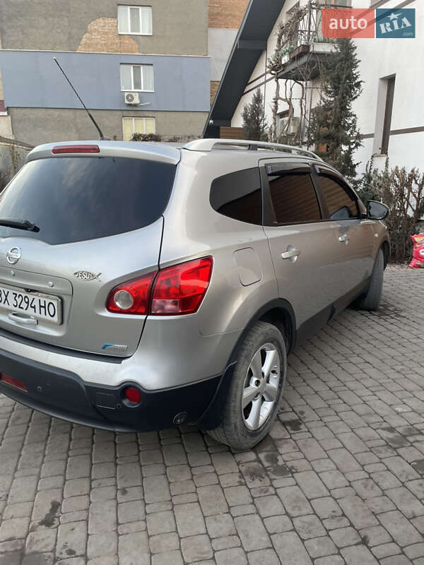 Внедорожник / Кроссовер Nissan Qashqai+2 2008 в Полонном