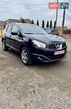 Внедорожник / Кроссовер Nissan Qashqai+2 2013 в Липовой Долине