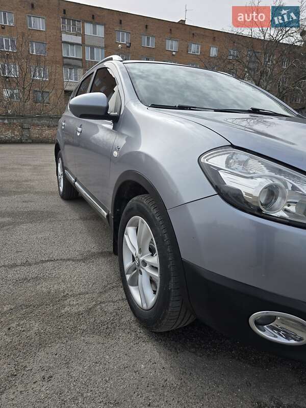 Внедорожник / Кроссовер Nissan Qashqai+2 2011 в Тульчине