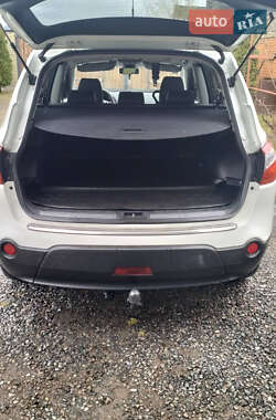 Позашляховик / Кросовер Nissan Qashqai+2 2011 в 