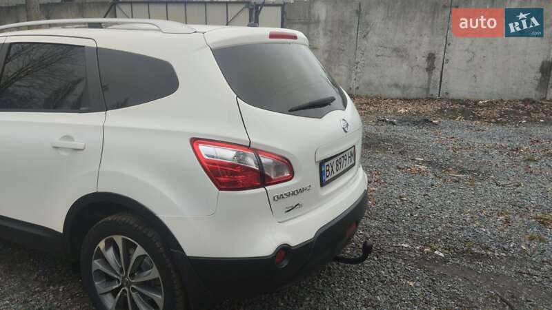 Позашляховик / Кросовер Nissan Qashqai+2 2010 в Летичіві