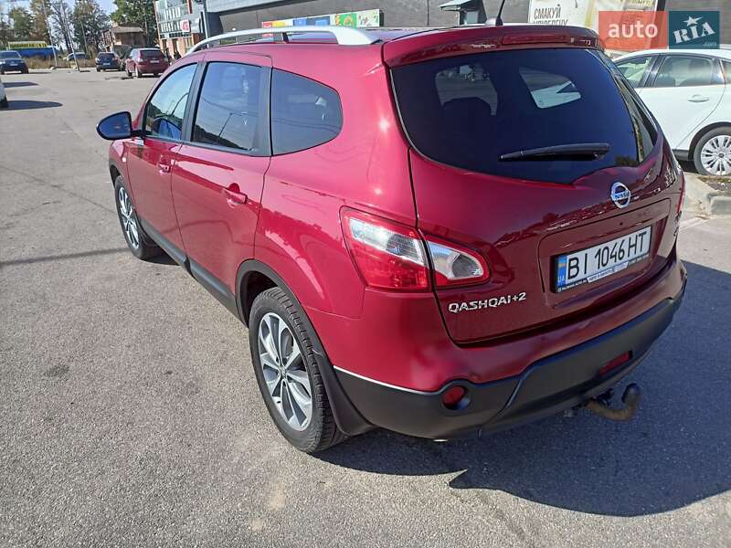 Внедорожник / Кроссовер Nissan Qashqai+2 2013 в 