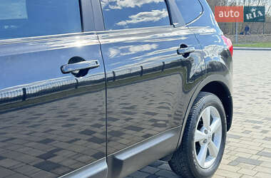 Внедорожник / Кроссовер Nissan Qashqai+2 2009 в 