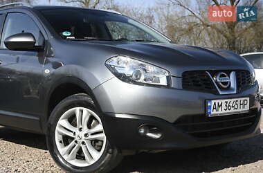 Внедорожник / Кроссовер Nissan Qashqai+2 2012 в 