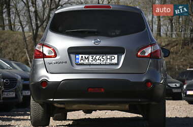 Внедорожник / Кроссовер Nissan Qashqai+2 2012 в 