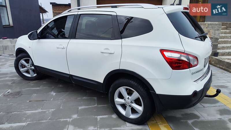 Внедорожник / Кроссовер Nissan Qashqai+2 2011 в Тернополе фото 2 Внедорожник / Кроссовер Nissan Qashqai+2 2011 в Тернополе