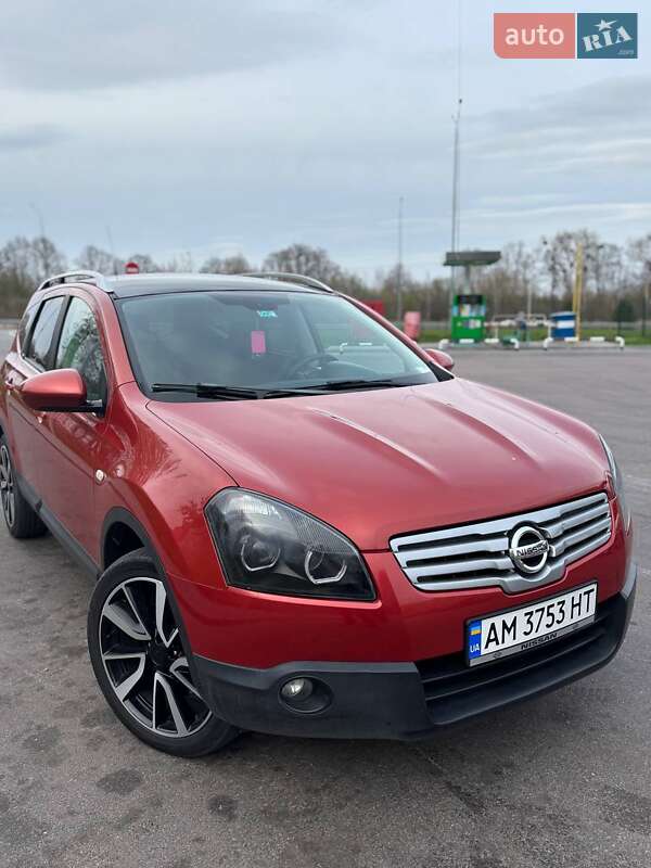 Nissan Qashqai+2 2008