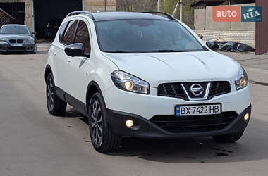 Внедорожник / Кроссовер Nissan Qashqai+2 2013 в 