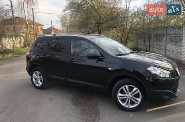 Внедорожник / Кроссовер Nissan Qashqai+2 2013 в 