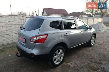 Позашляховик / Кросовер Nissan Qashqai+2 2012 в 