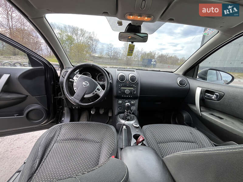 Внедорожник / Кроссовер Nissan Qashqai+2 2008 в Киеве