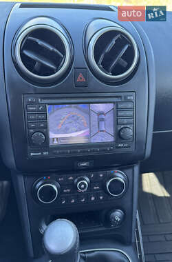 Внедорожник / Кроссовер Nissan Qashqai+2 2013 в 