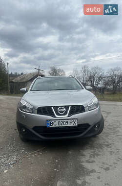 Внедорожник / Кроссовер Nissan Qashqai+2 2011 в 