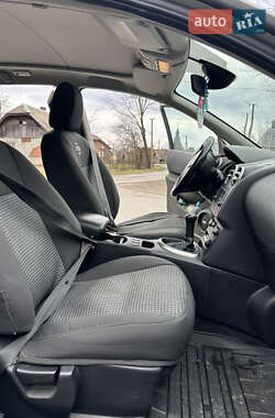Внедорожник / Кроссовер Nissan Qashqai+2 2011 в 