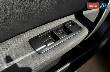 Позашляховик / Кросовер Nissan Qashqai+2 2012 в 