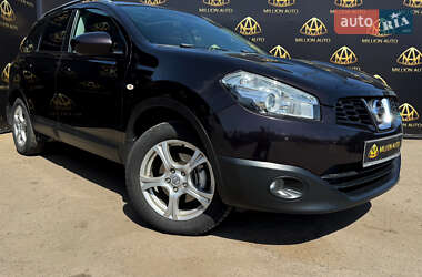 Позашляховик / Кросовер Nissan Qashqai+2 2012 в 