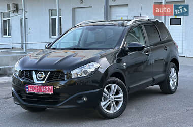 Позашляховик / Кросовер Nissan Qashqai+2 2010 в Вінниці