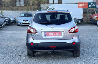 Внедорожник / Кроссовер Nissan Qashqai+2 2011 в 
