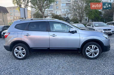 Внедорожник / Кроссовер Nissan Qashqai+2 2011 в 
