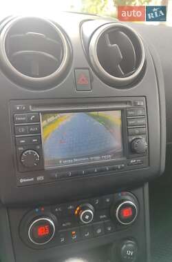 Позашляховик / Кросовер Nissan Qashqai+2 2012 в 