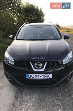 Внедорожник / Кроссовер Nissan Qashqai+2 2013 в 